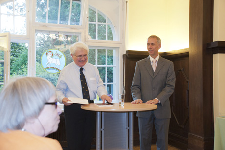 Missionsdirektor Roger Zieger und Robert Kolb